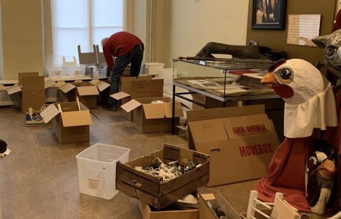 Registreren en inpakken voor de verhuizing